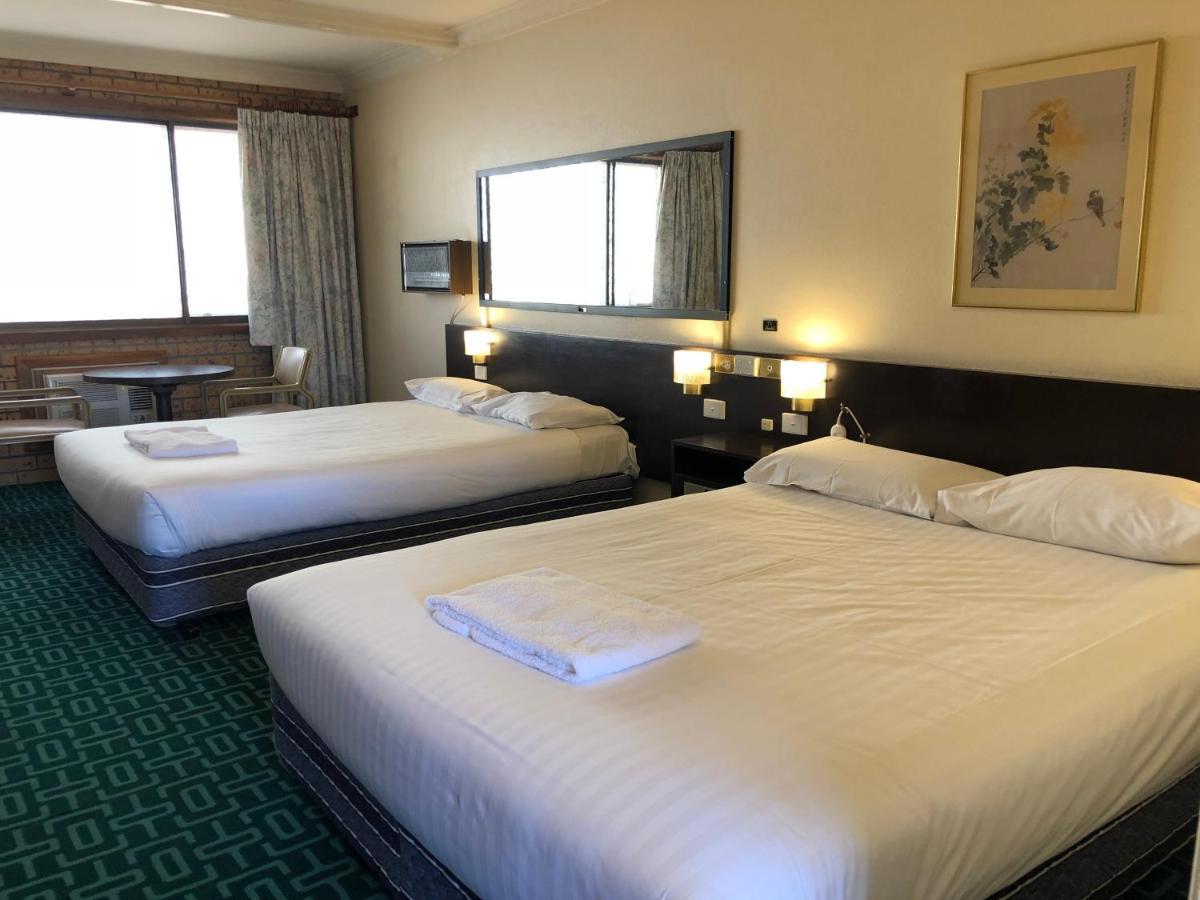Canberra Lyneham Motor Inn Kültér fotó